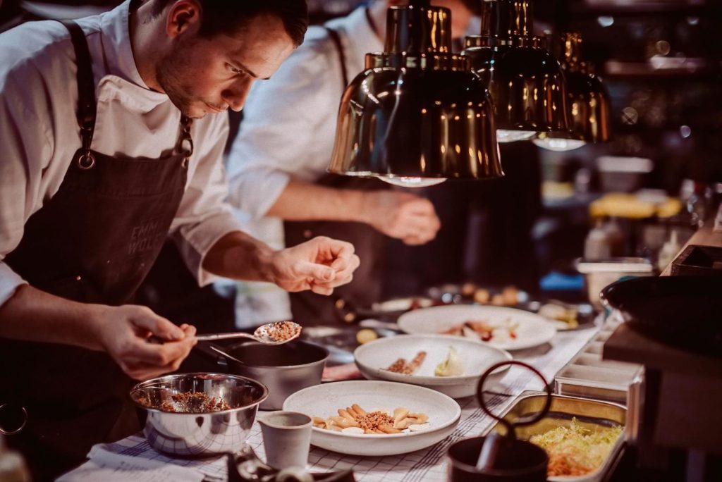 Reportagefotografie in der Mannheimer Gastronomie für das Sternerestaurant Emma Wolf in Q6Q7